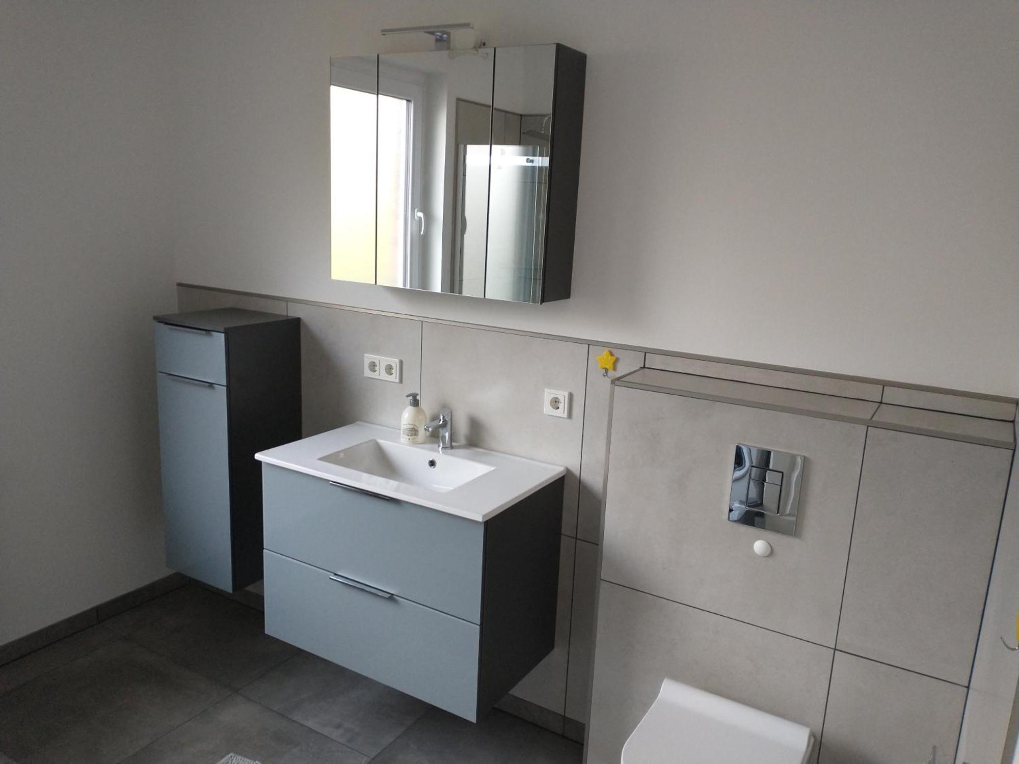 Wiebe Apartment *